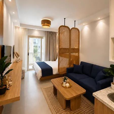 Raphael Luxury Pool suites